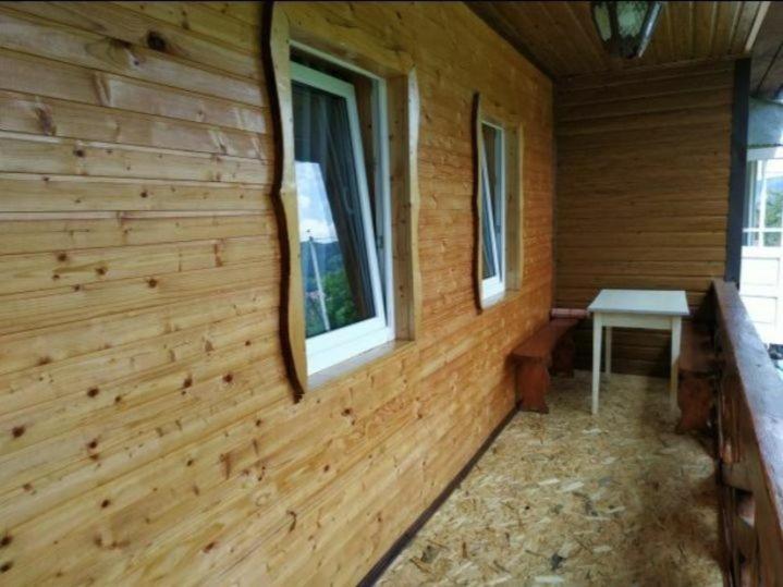 Hotel V Ulyanu Jaremcze Zewnętrze zdjęcie