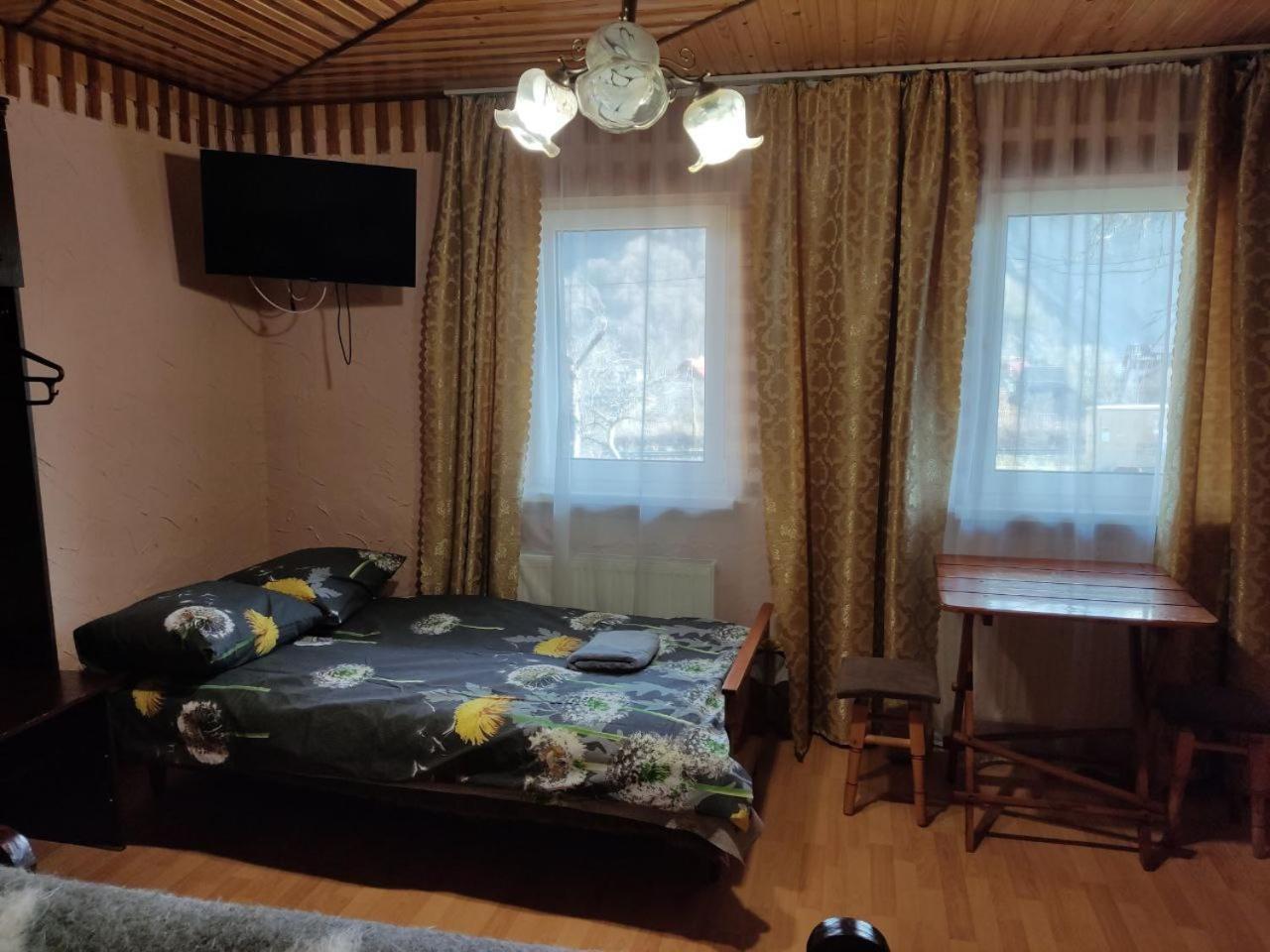 Hotel V Ulyanu Jaremcze Zewnętrze zdjęcie